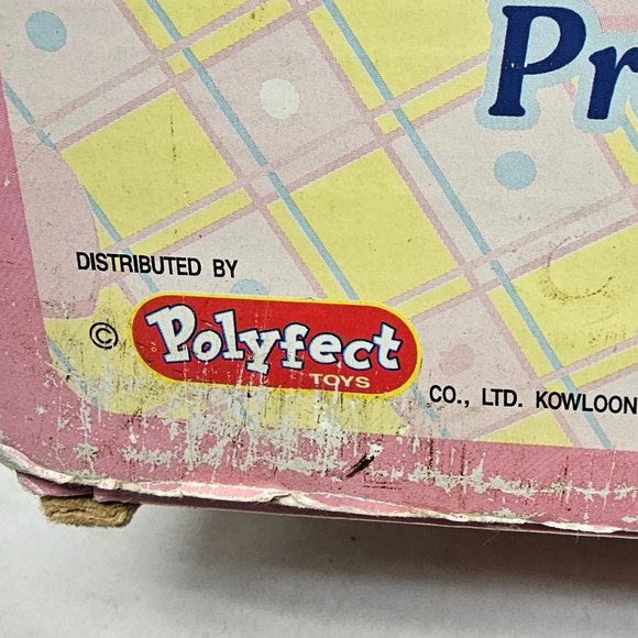 New Vintage 1997 90's Barbie Collector Edition Doll Showcase 15 X 4 X 11.5" - Picture 12 of 12